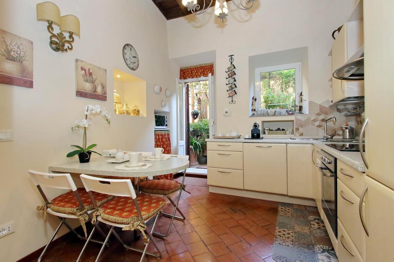 Casa Dell'Angelo Apartment โรม ภายนอก รูปภาพ